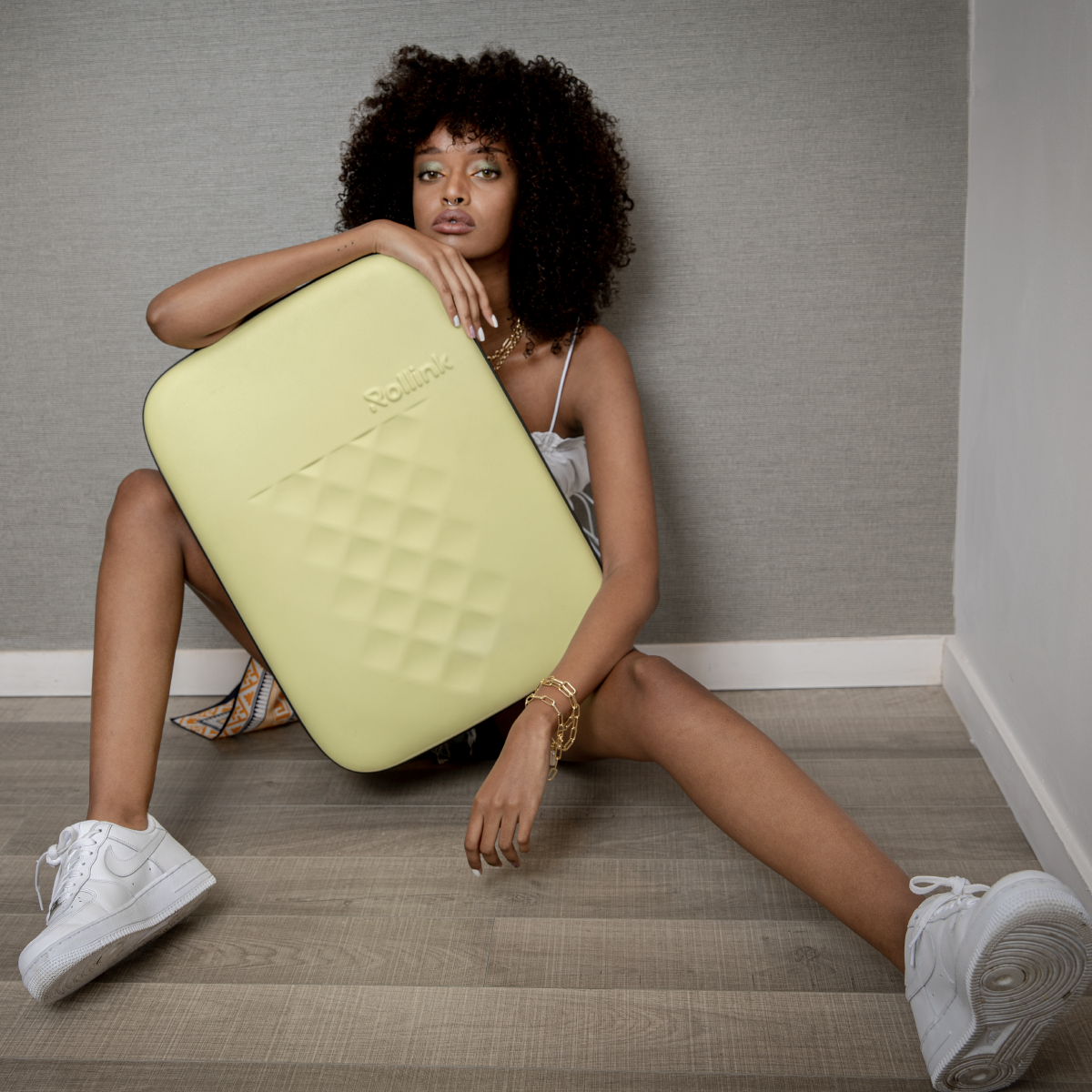 Flex Vega II Collapsible Luggage | Ultra-Slim & Lightweight